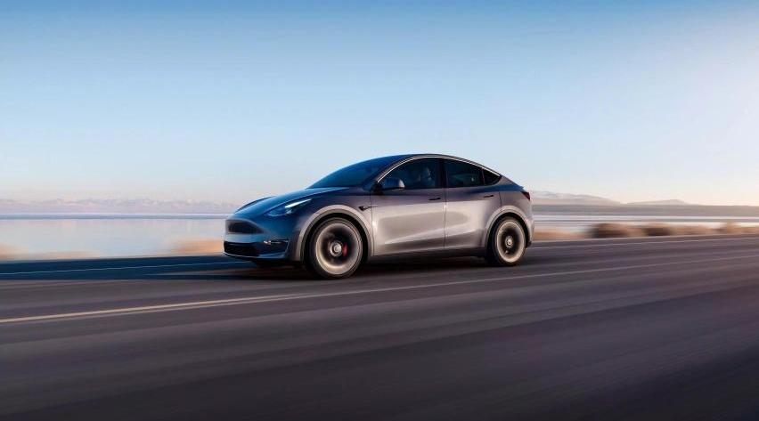 比亚迪,Model Y,理想L8,哪吒V,特斯拉