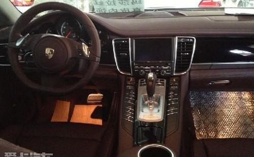 保时捷,Panamera