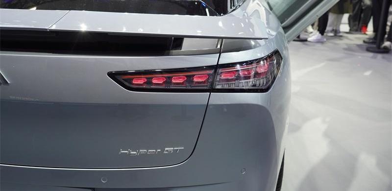 埃安,小鹏,小鹏P7,保时捷,Panamera
