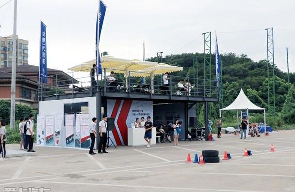 别克,君威
