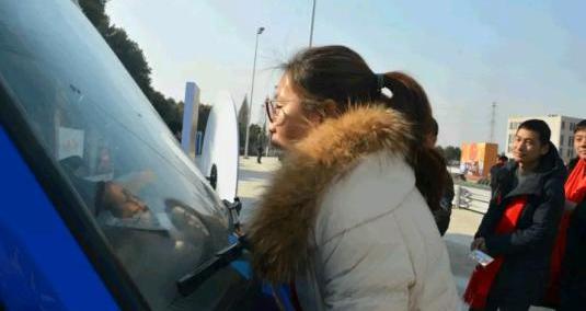 东风,东风轻型车,汉