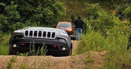 Jeep,777