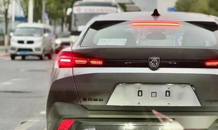 标致,标致408,标致408X,凡尔赛C5 X,东风