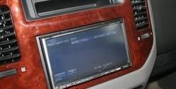 三菱