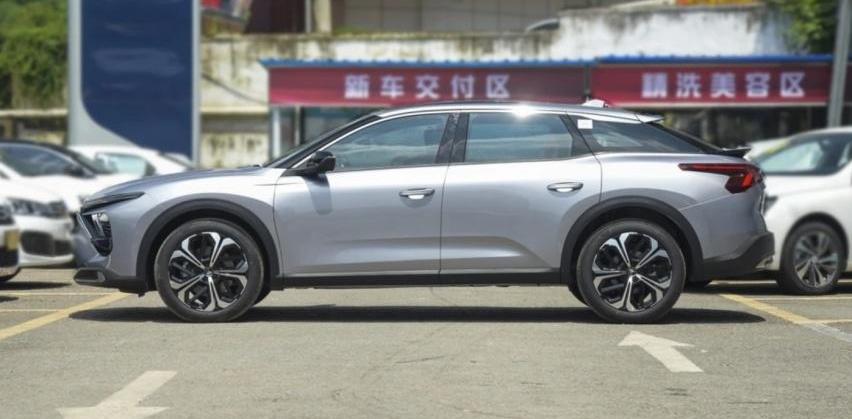 标致,标致408,标致408X,东风,凡尔赛C5 X