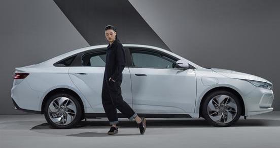 特斯拉,奔驰,吉利汽车,理念,Model 3