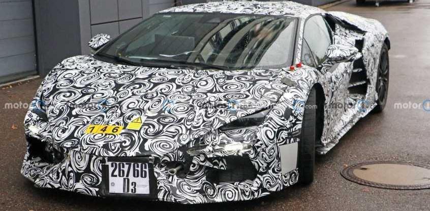 兰博基尼,Aventador,Urus