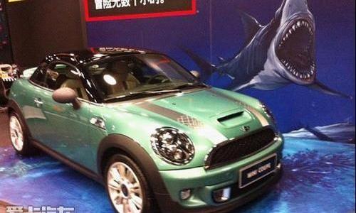 MINI,MINI COUNTRYMAN