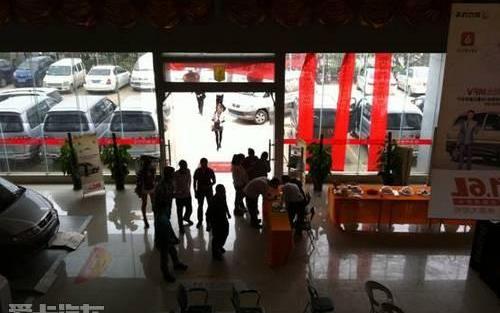 菱智,荣威