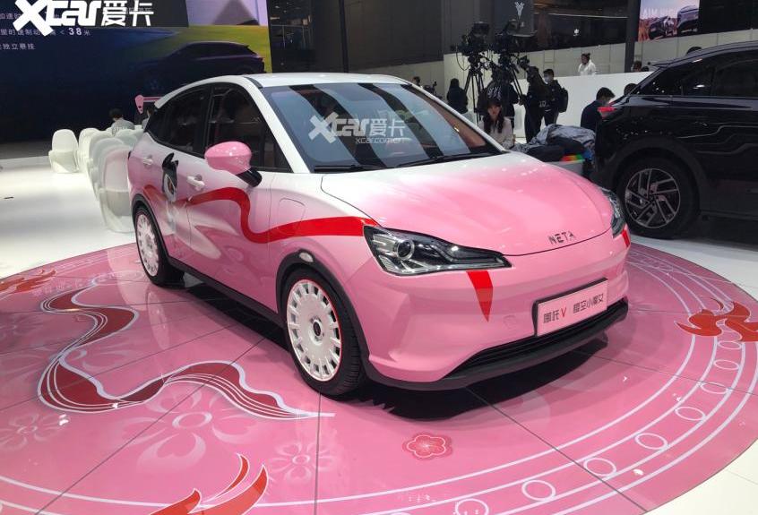 哪吒V,哪吒汽车,哪吒U