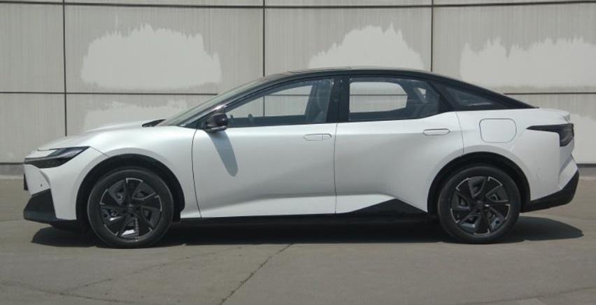 丰田,比亚迪,一汽,卡罗拉,一汽丰田bZ3