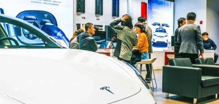 蔚来,小鹏,理想汽车,特斯拉,本田