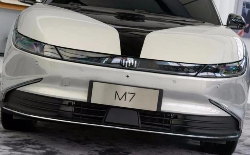 威马M7,特斯拉,小鹏,小鹏P7,奔驰