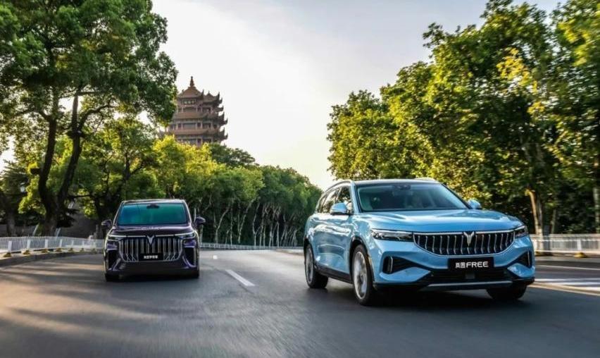 岚图汽车,东风,保时捷,Taycan,宾利