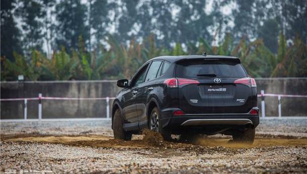 丰田,一汽,RAV4荣放,奇骏,优越