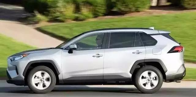 丰田,本田,本田CR-V,RAV4荣放,奇骏