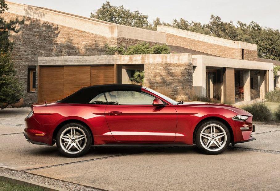 Mustang,福特