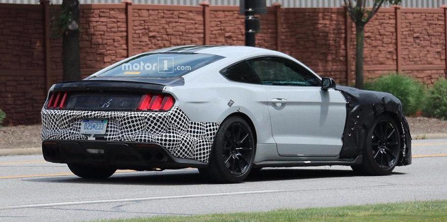 Mustang,福特