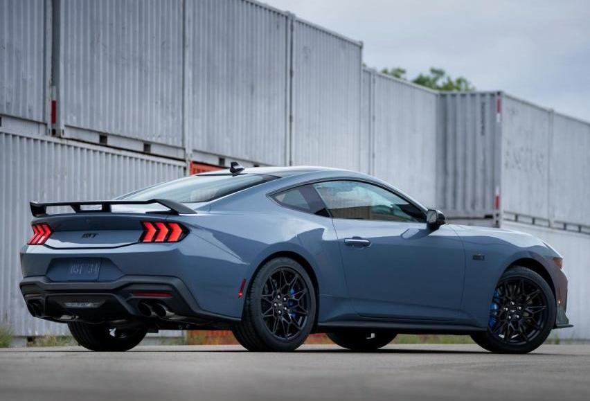 Mustang,福特