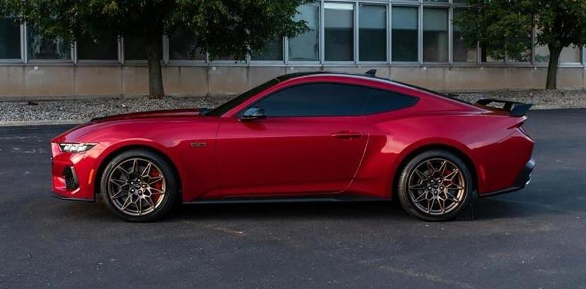 Mustang,福特,福克斯