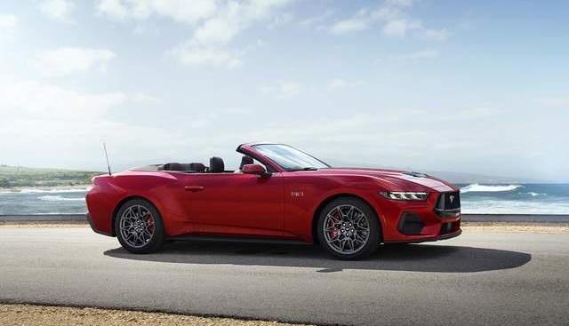 Mustang,福特