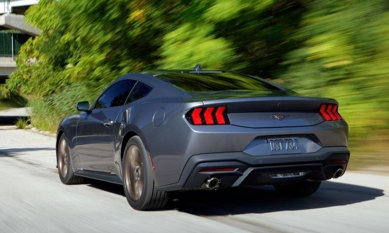 Mustang,福特