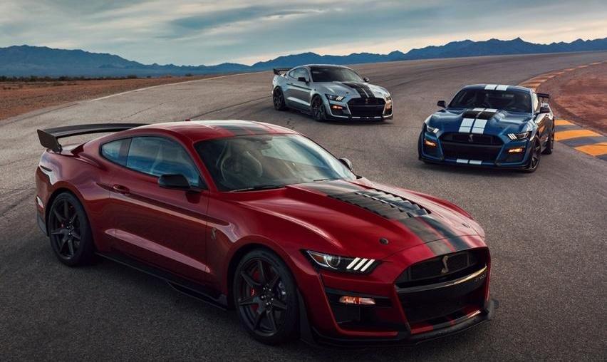 Mustang,福特,雪佛兰,法拉利,科尔维特
