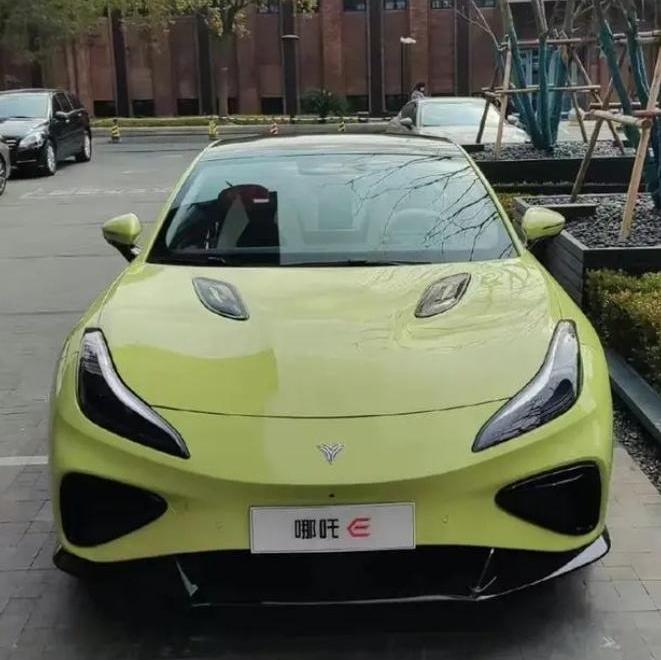 哪吒S,哪吒E,哪吒汽车