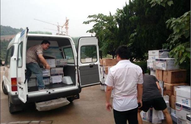 全顺,福特,江铃