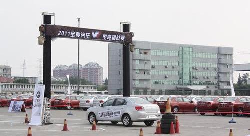 宝骏,奔驰C级,奔驰