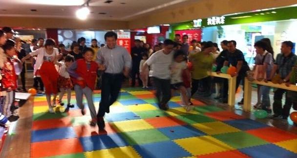 福特,福睿斯