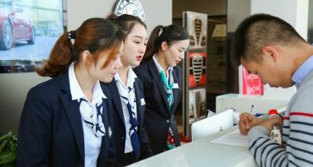 Giulia,法拉利,骏行,好运