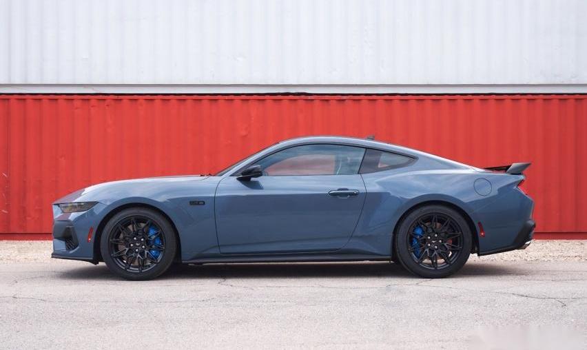 Mustang,福特,雪佛兰,现代