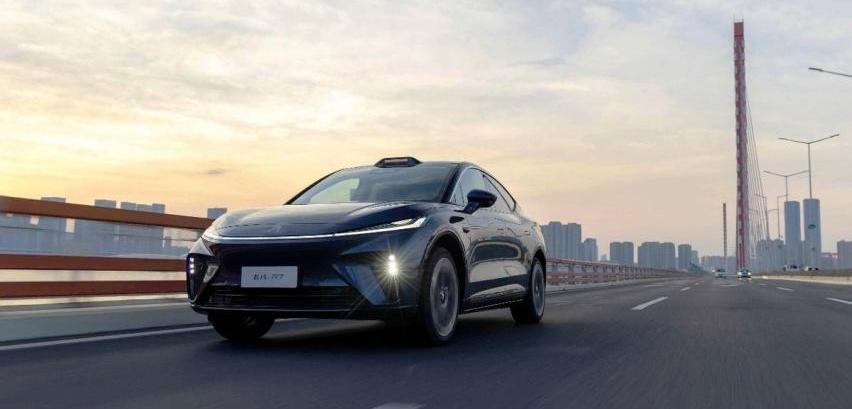 飞凡R7,Model Y,飞凡汽车,特斯拉,奔驰