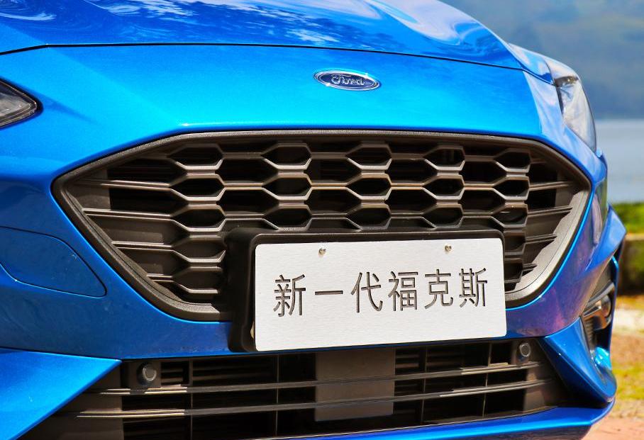 福克斯,福特