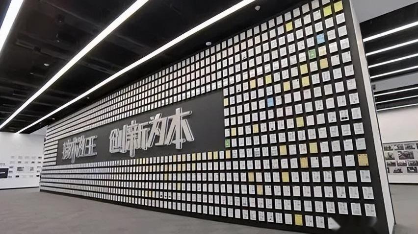比亚迪,仰望,仰望U8,坦克,奔驰