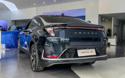 ARCFOX极狐,远程