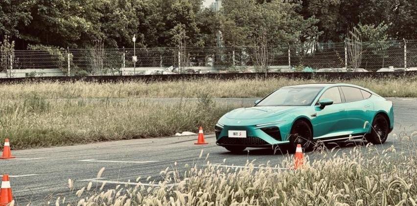 哪吒S,哪吒汽车,哪吒U,哪吒V