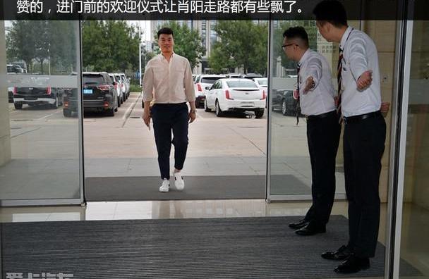凯迪拉克,凯迪拉克XT4,东风