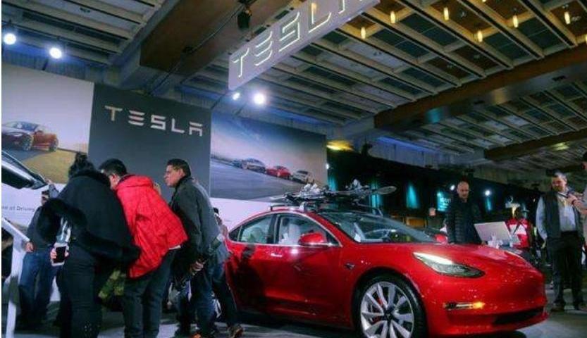 特斯拉,Model 3,凯迪拉克,大众,凯迪拉克XT5