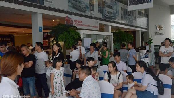 凯迪拉克,凯迪拉克XT5,雷克萨斯