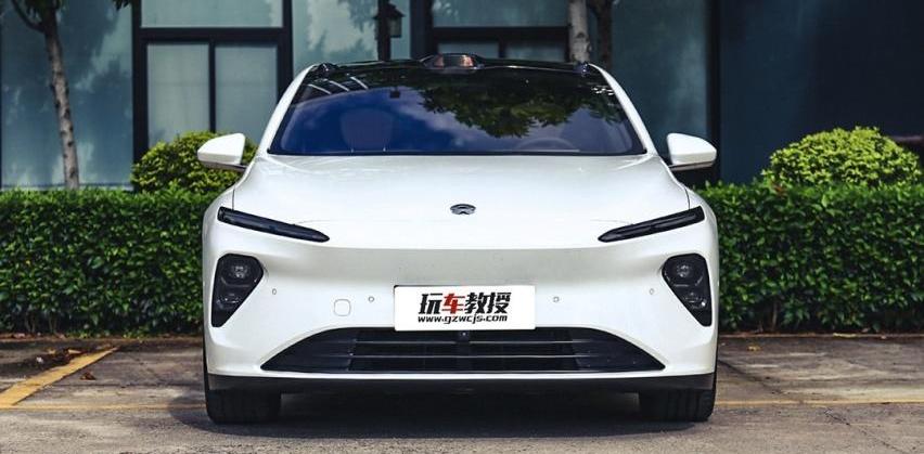 蔚来,奥迪,奥迪A8,奔驰,日产