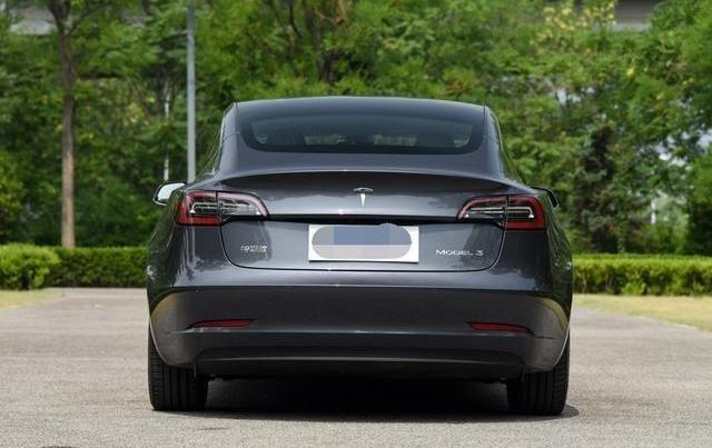 特斯拉,Model 3