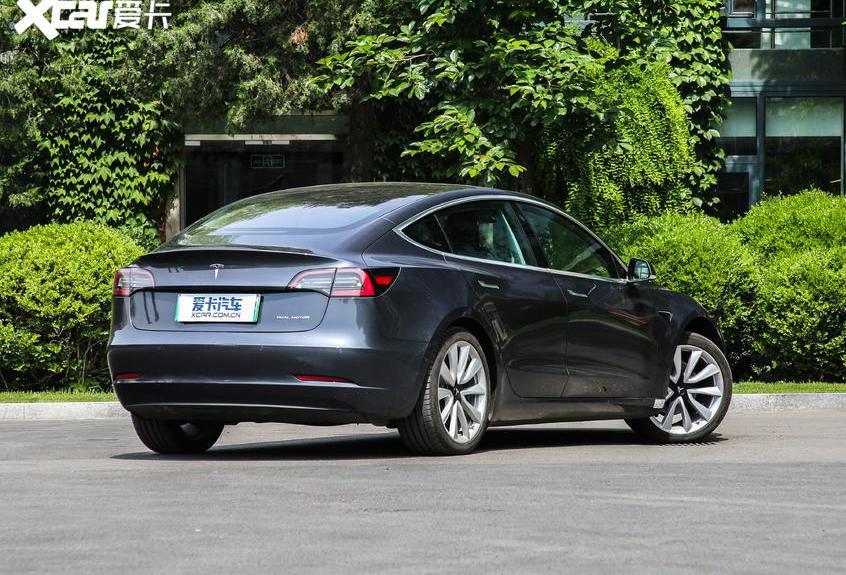 Model 3,特斯拉