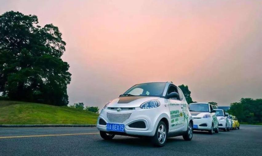 哪吒汽车,特斯拉,蔚来,小鹏,众泰