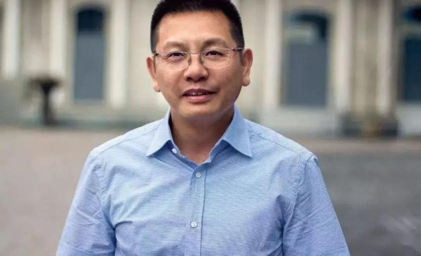 哪吒汽车,特斯拉,蔚来,小鹏,众泰