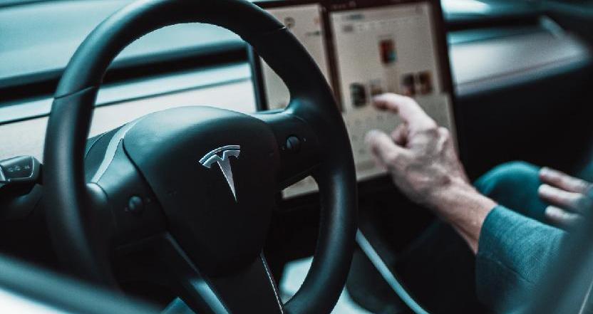 特斯拉,宝典,Model Y,远程