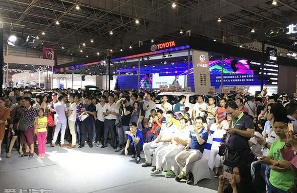 驭胜,江铃,发现,奔驰,保时捷