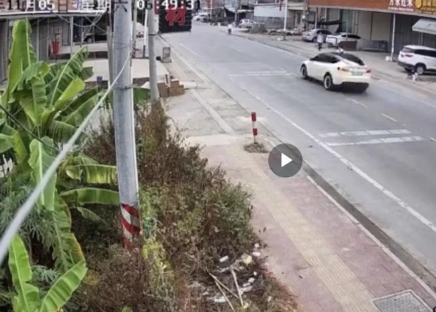 特斯拉,发现