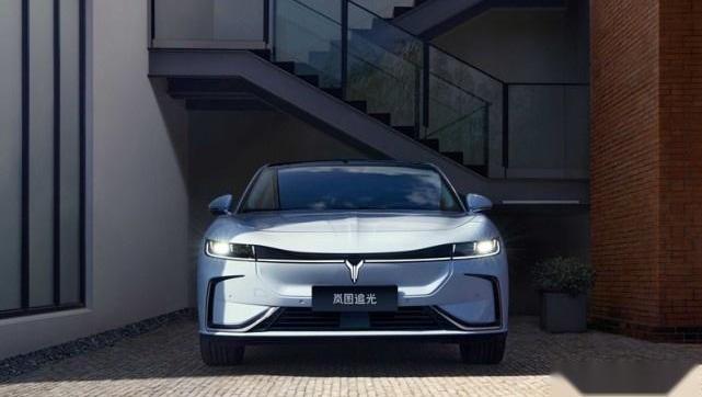 岚图追光,岚图汽车,保时捷,保时捷911,理念
